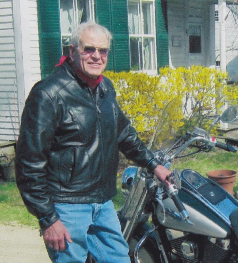 Bernard Wayne Schneckenburger Profile Photo