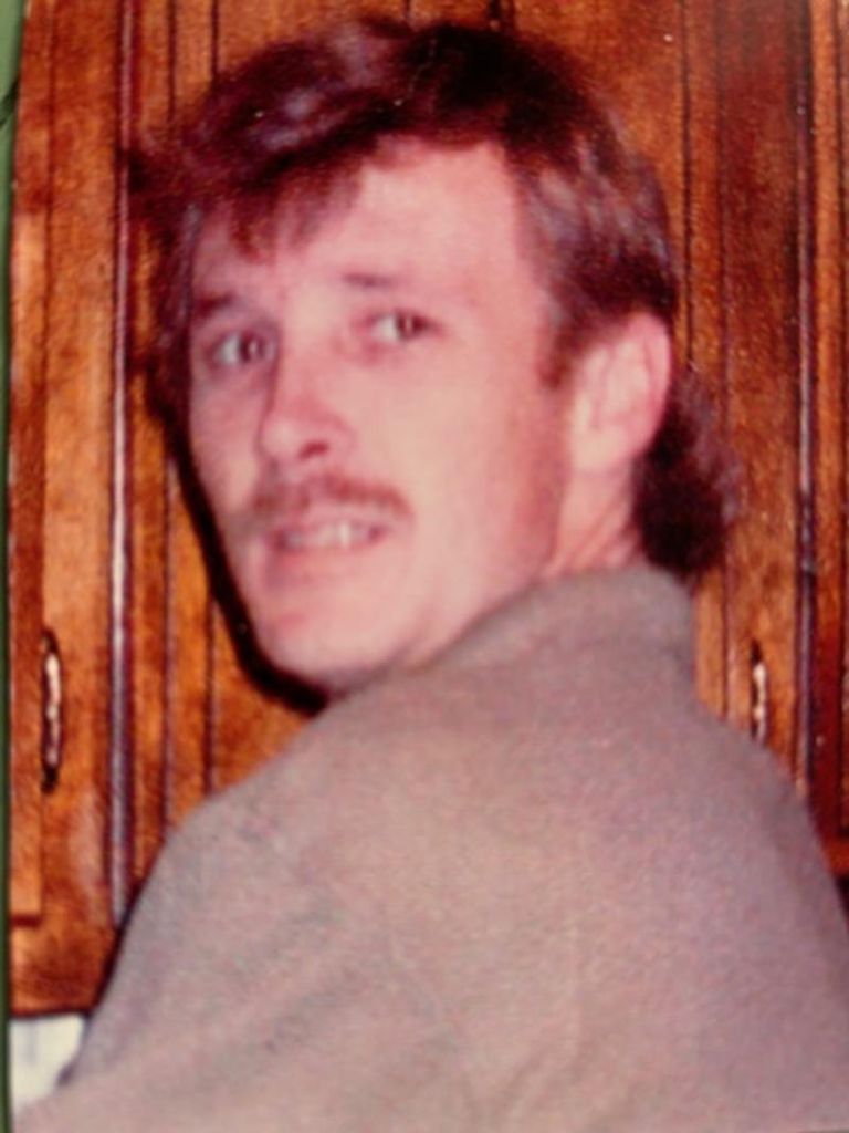 Carlton Wayne Boles Profile Photo