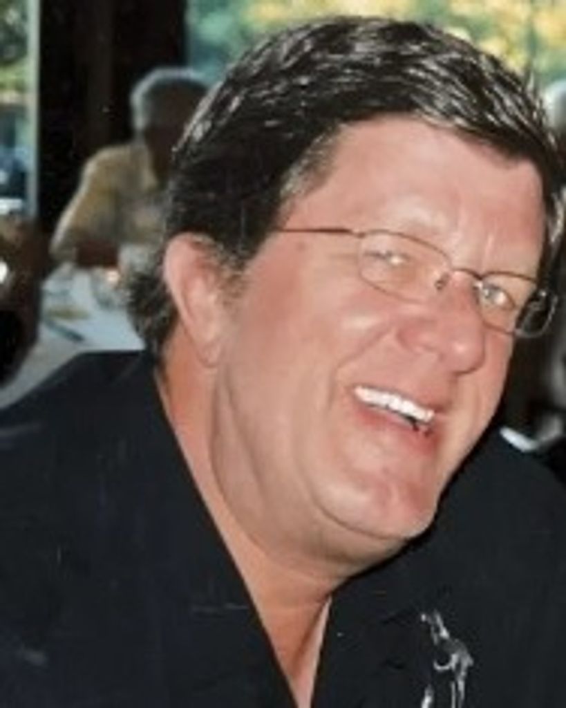 Matthew Henry Huppertz Profile Photo