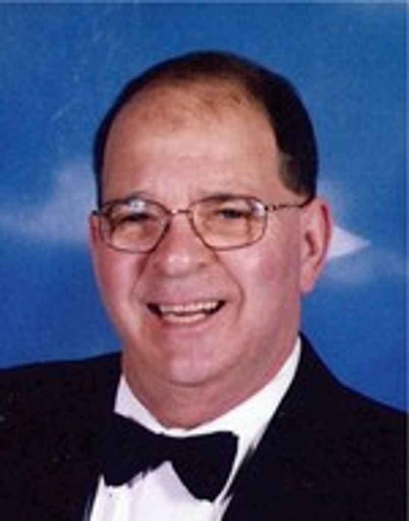 Robert "Bob"  Angelo Pisano