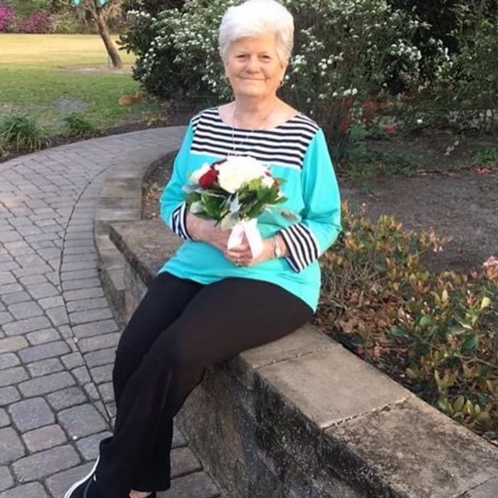 Lois (Woodard)  Hughes Profile Photo