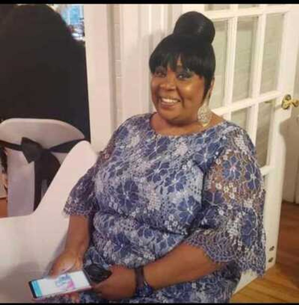 Elaine Higgs Profile Photo