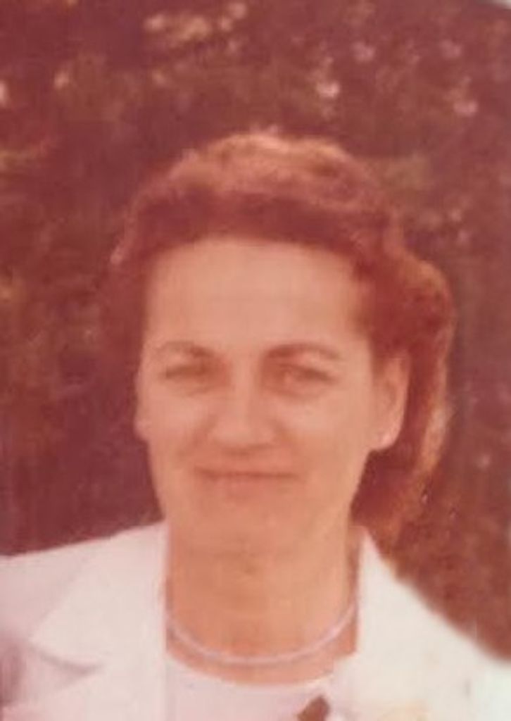 Elaine Graves