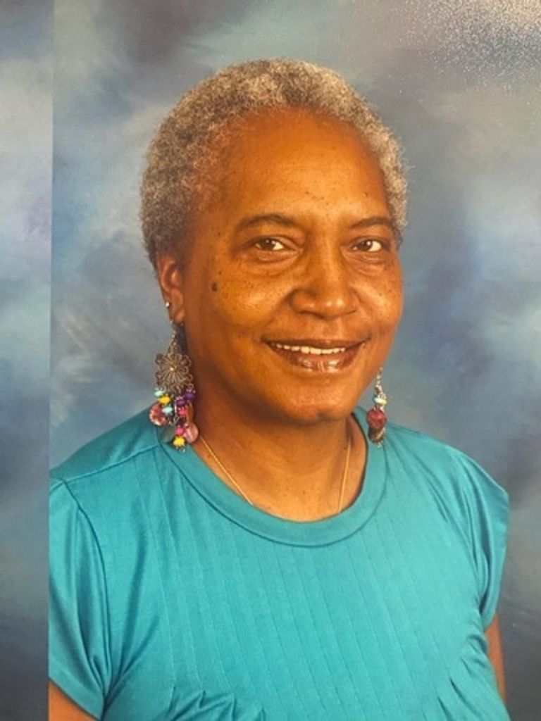 Mrs Donna Hill Profile Photo