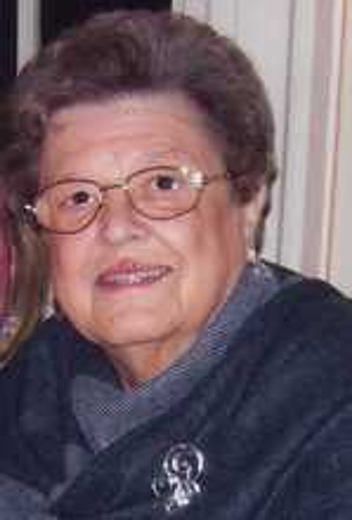 Shirley Mae Appelt (Carawan)