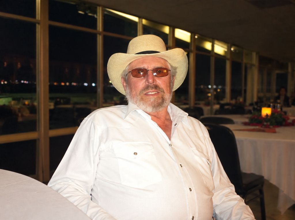 Charlie Fillip Profile Photo