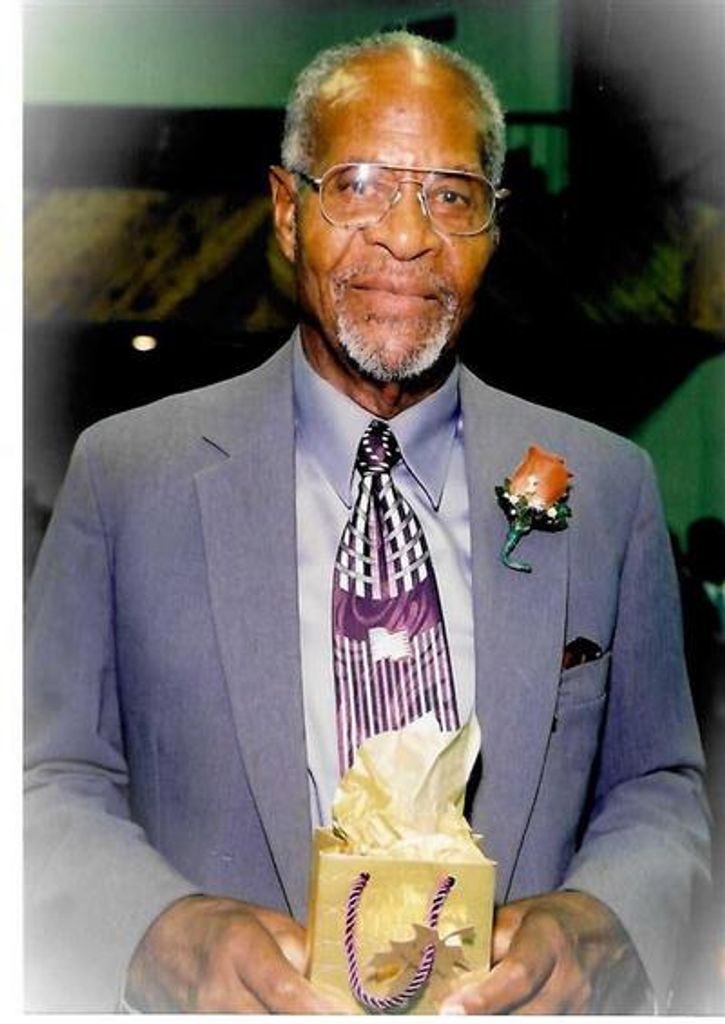 Deacon Louis J Hazzard Profile Photo