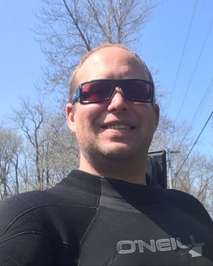 Michael Farlinger MacNeal