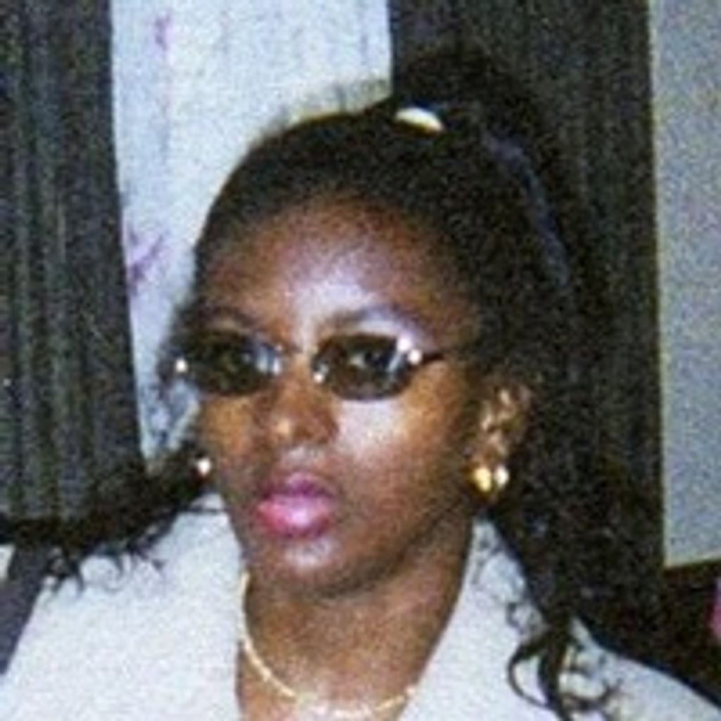 Miss Carolyn Elaine Edwards