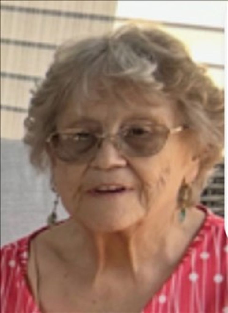 Lynda Landwehr Profile Photo