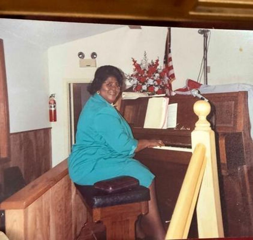 Mrs. Nina Ann Douglas Profile Photo