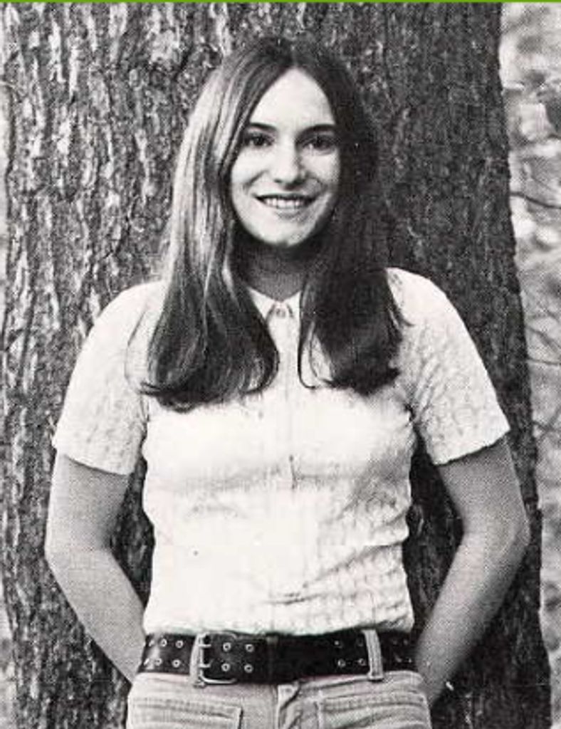 Debra "Debi" Jean (Hill)  Holt