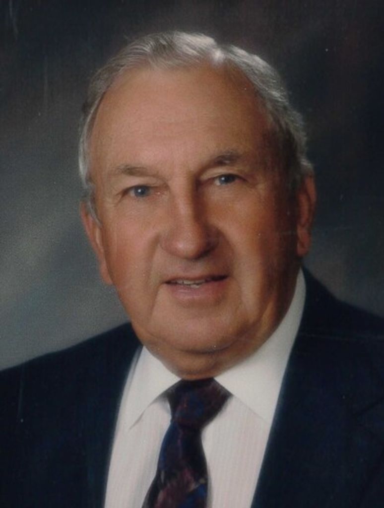 Evon "Gus" James Puetz Profile Photo