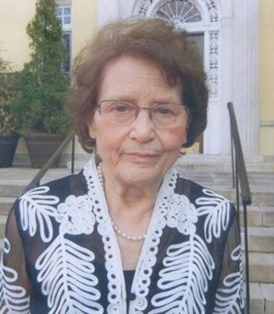 Gertrude Dowalo Profile Photo