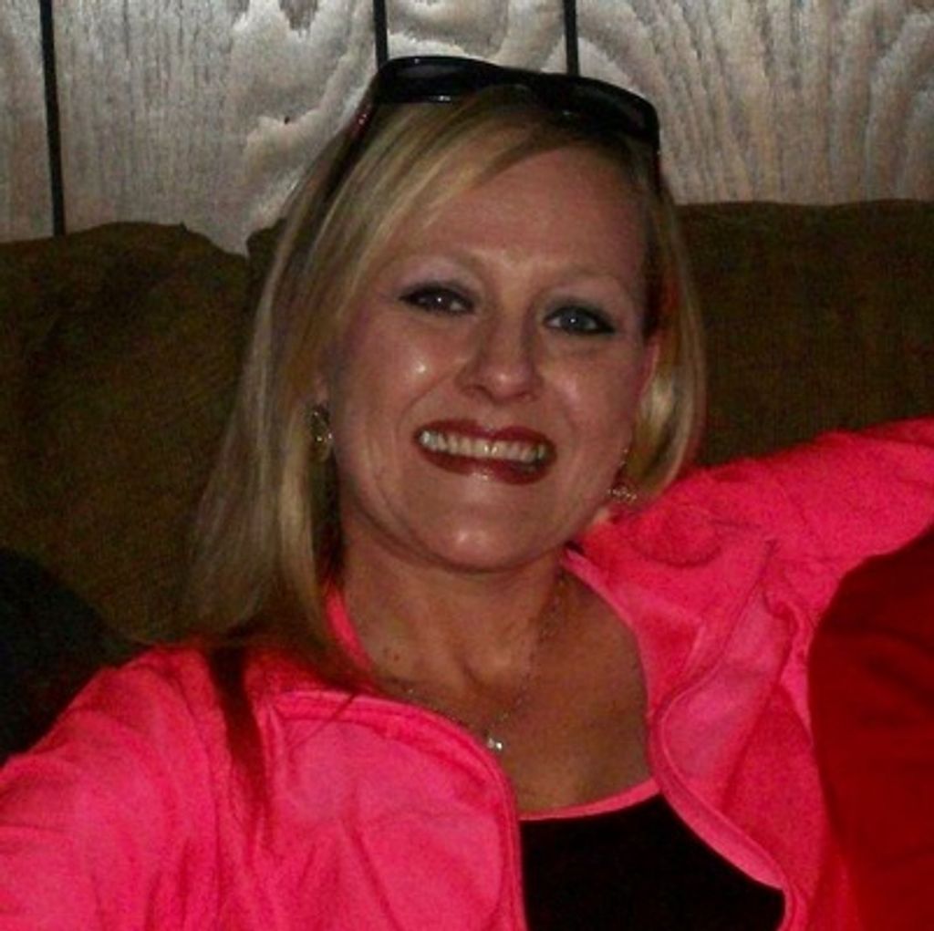 Christie Elaine Bush