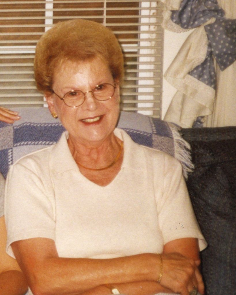 Helen Moss Profile Photo