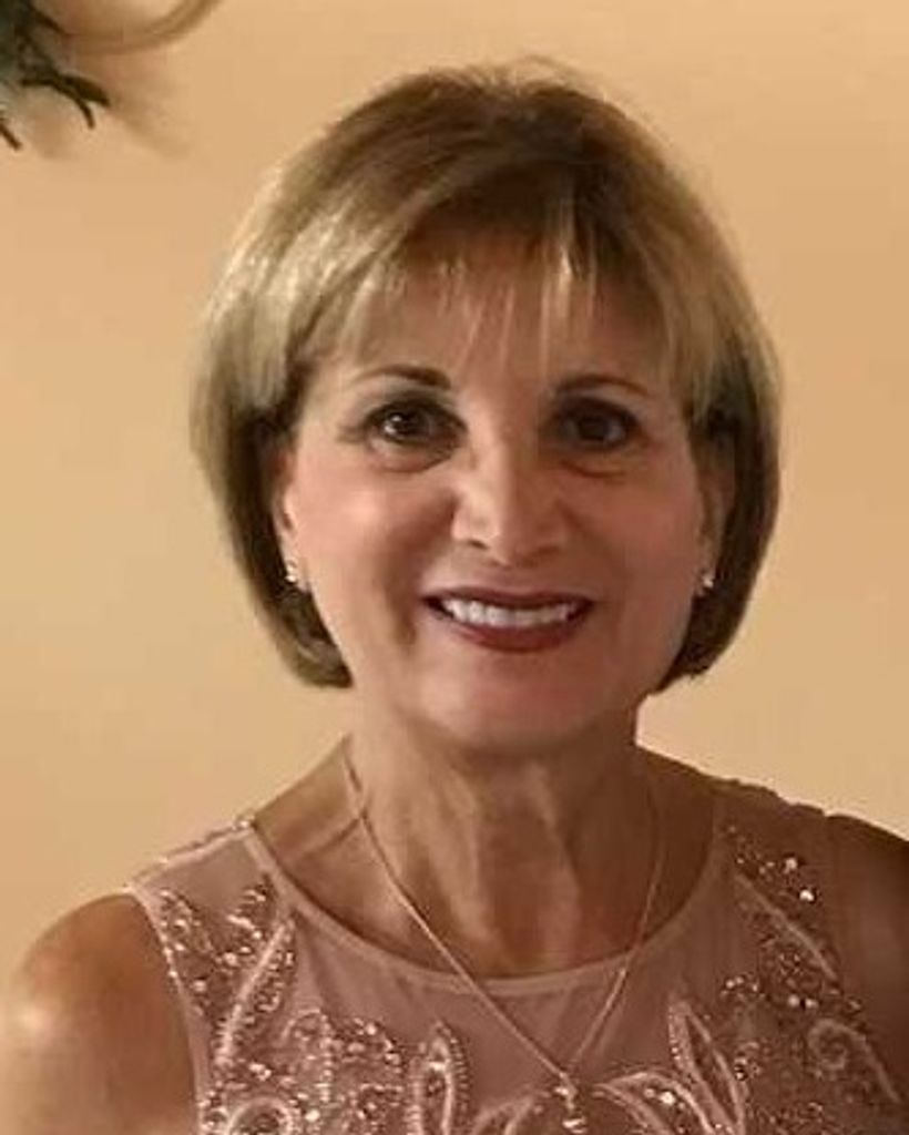 Christine Stathes Couchot