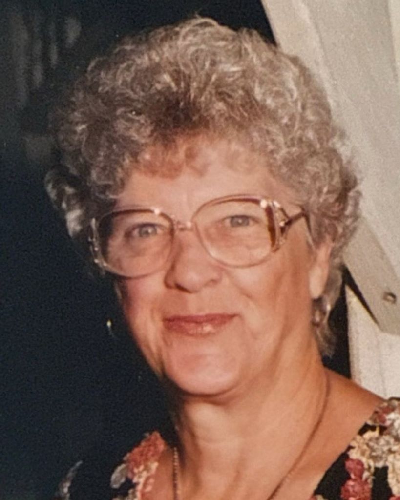 Maxine Mae Losch Profile Photo