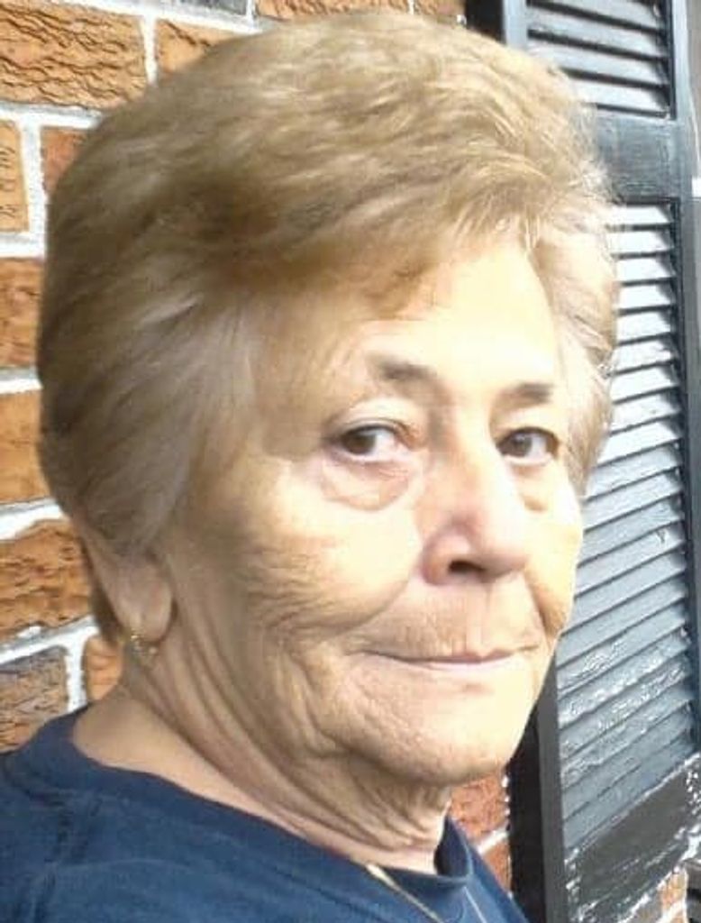 Esther Gandolfo