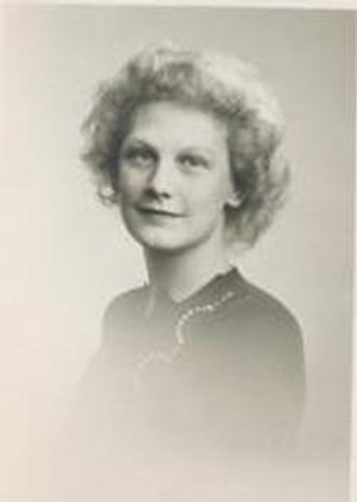 Elaine June Kraemer