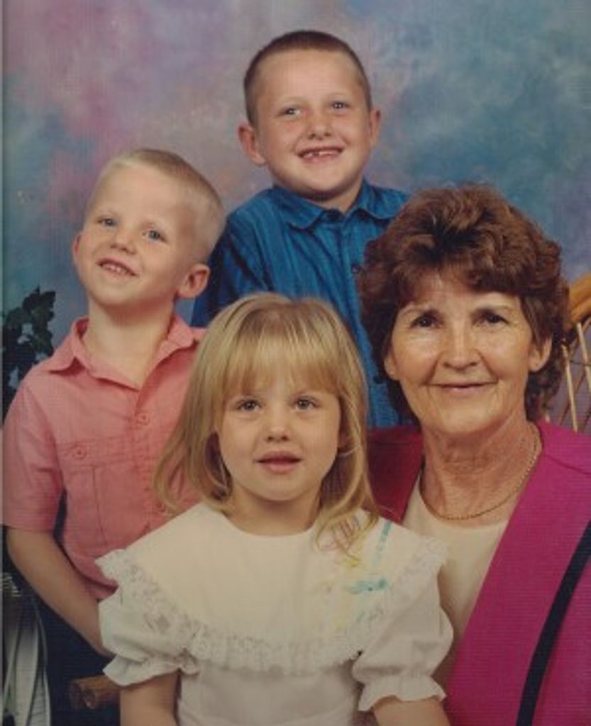 Linda (Constant)  White