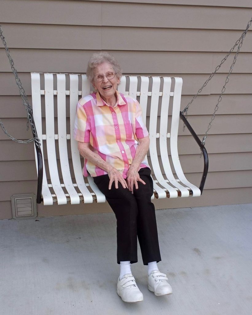 Mary Eleanor Henry Profile Photo