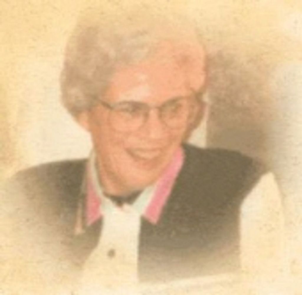Lois "Putt" Johnson Holmstrom