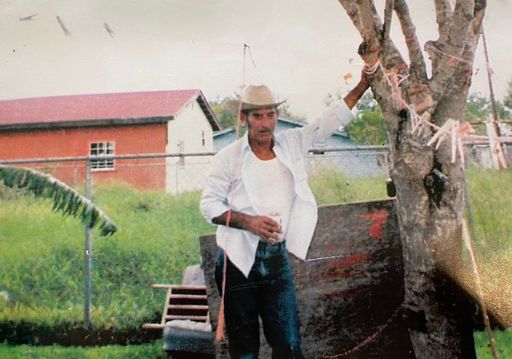 Santos Valdez Sr. photo gallery thumbnail 142 of 151
