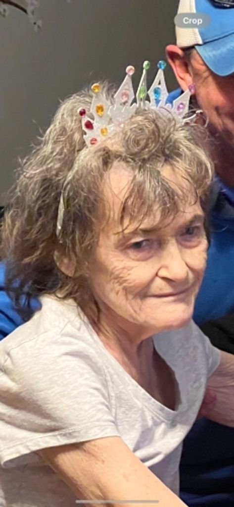 Linda E (Greenwell)  Ritchey Profile Photo