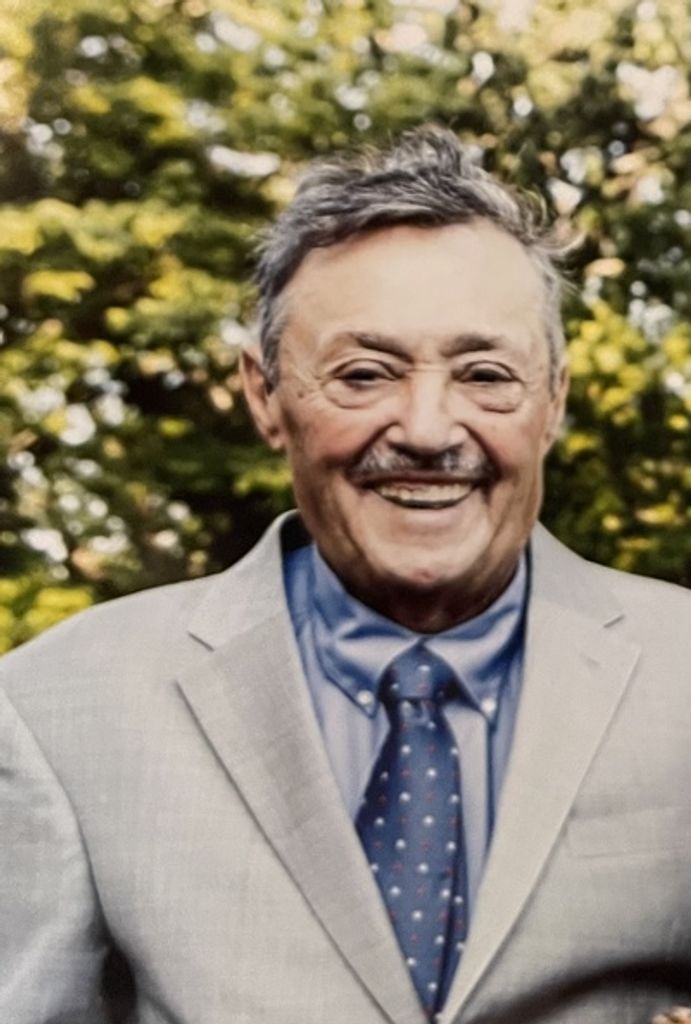 Eugenio Suarez Alvarez Profile Photo