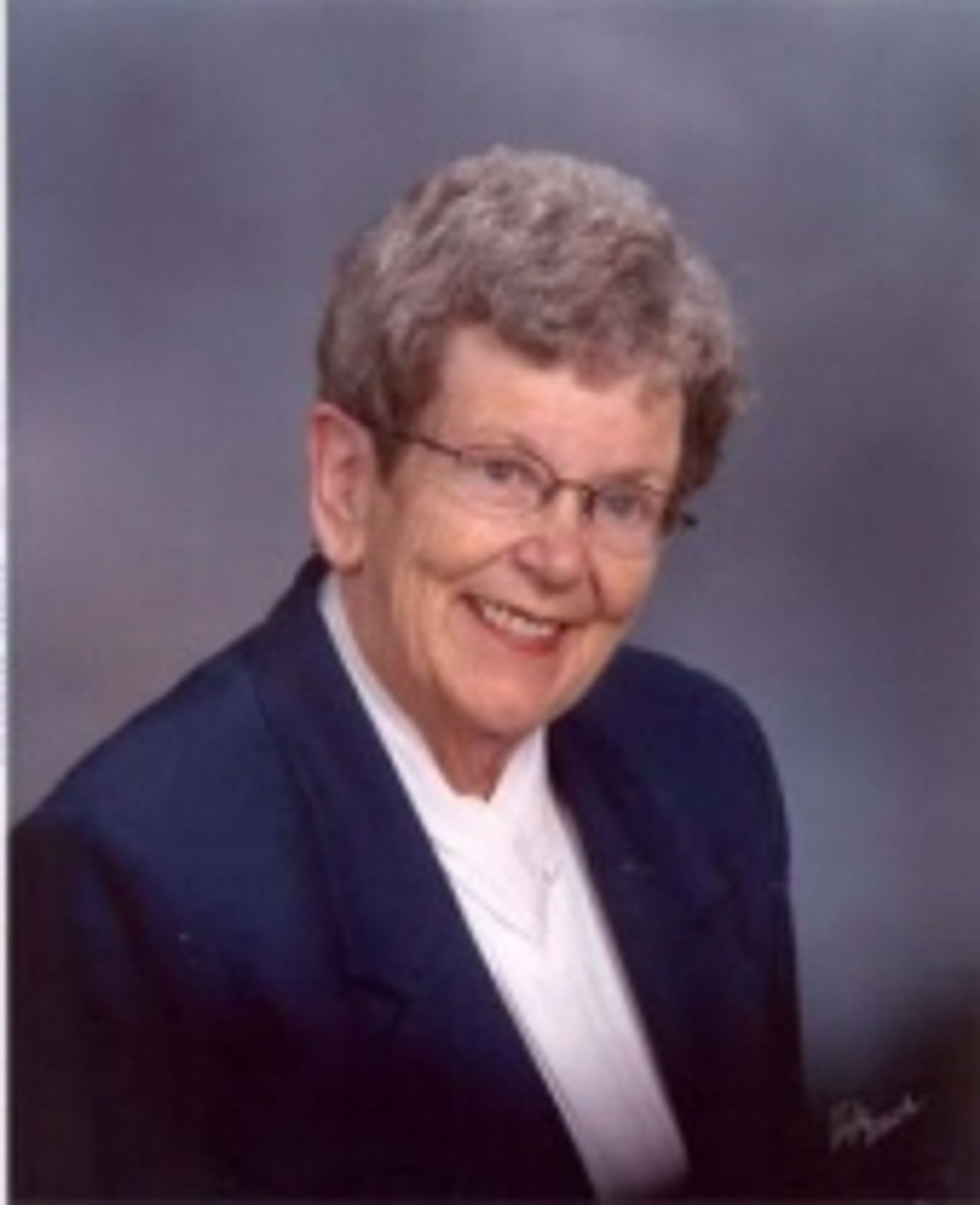 Elinor 'Buzz' Walters photo gallery image 1 of 1