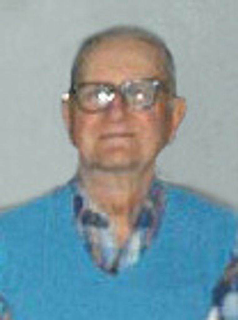 Carlos E. Roberts