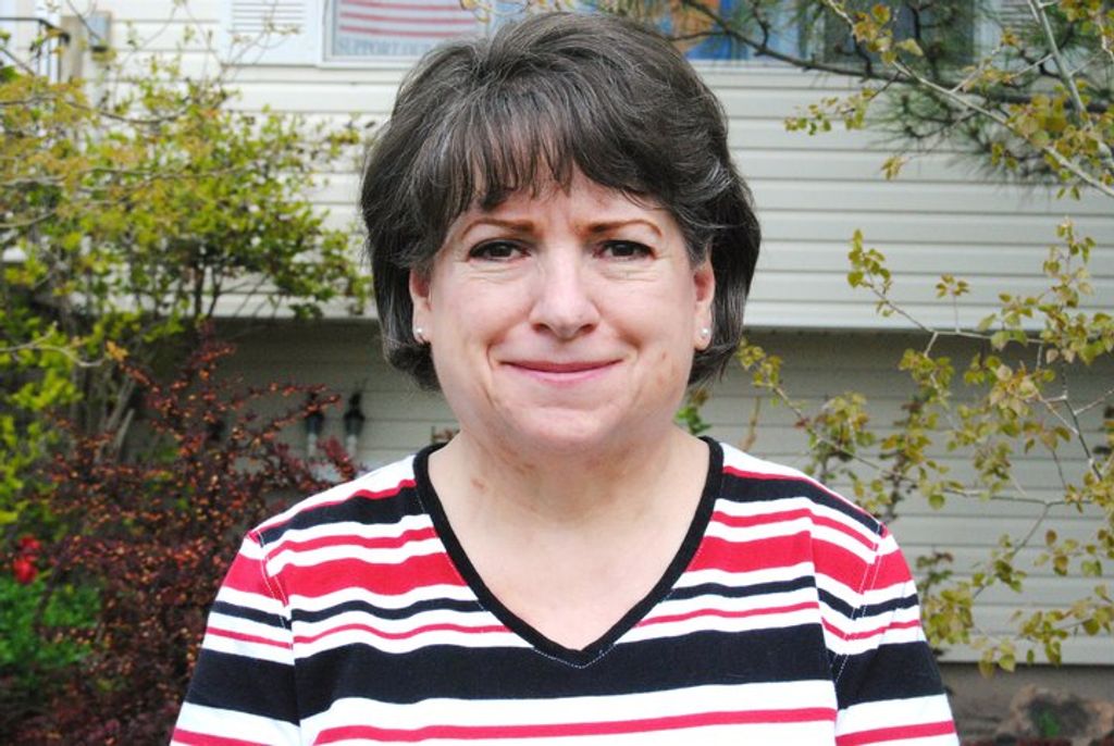 Vivian Warner Profile Photo