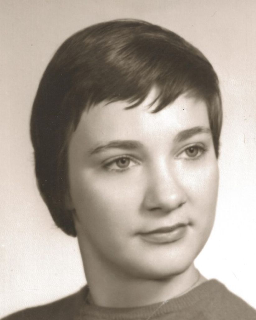 Carolyn Sue Starr Profile Photo