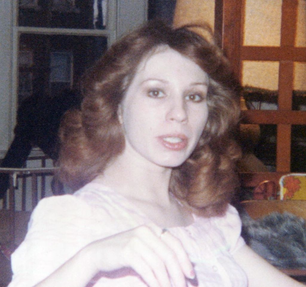 Mona Jeanne Rose Profile Photo