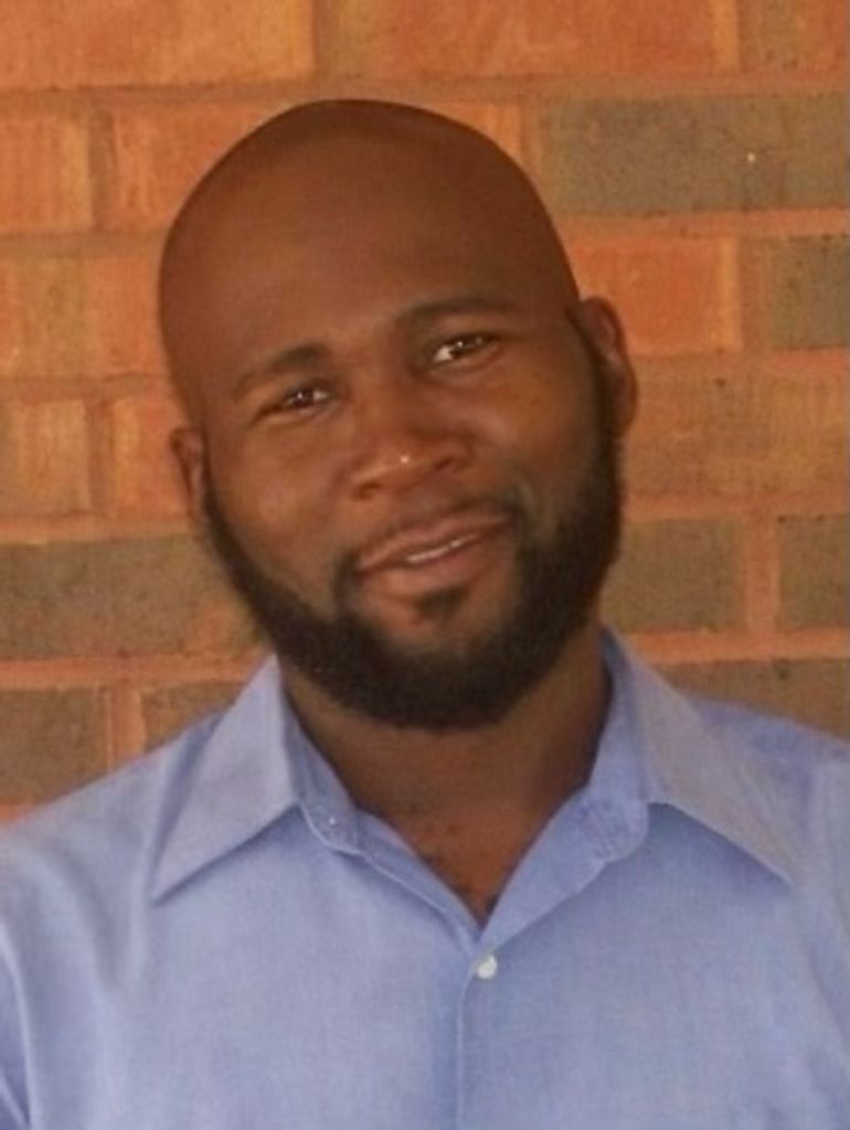 Leon Bradley Douglas, Jr. Profile Photo