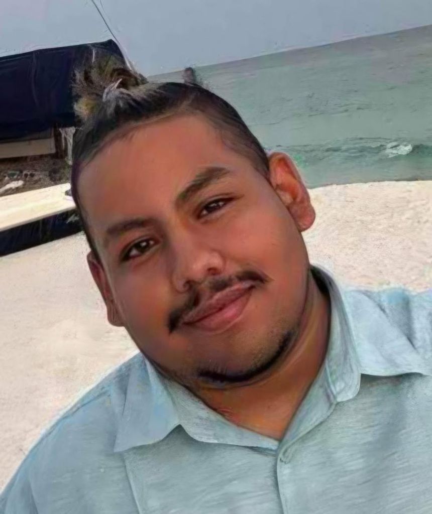 Luis Angel Escobar Profile Photo