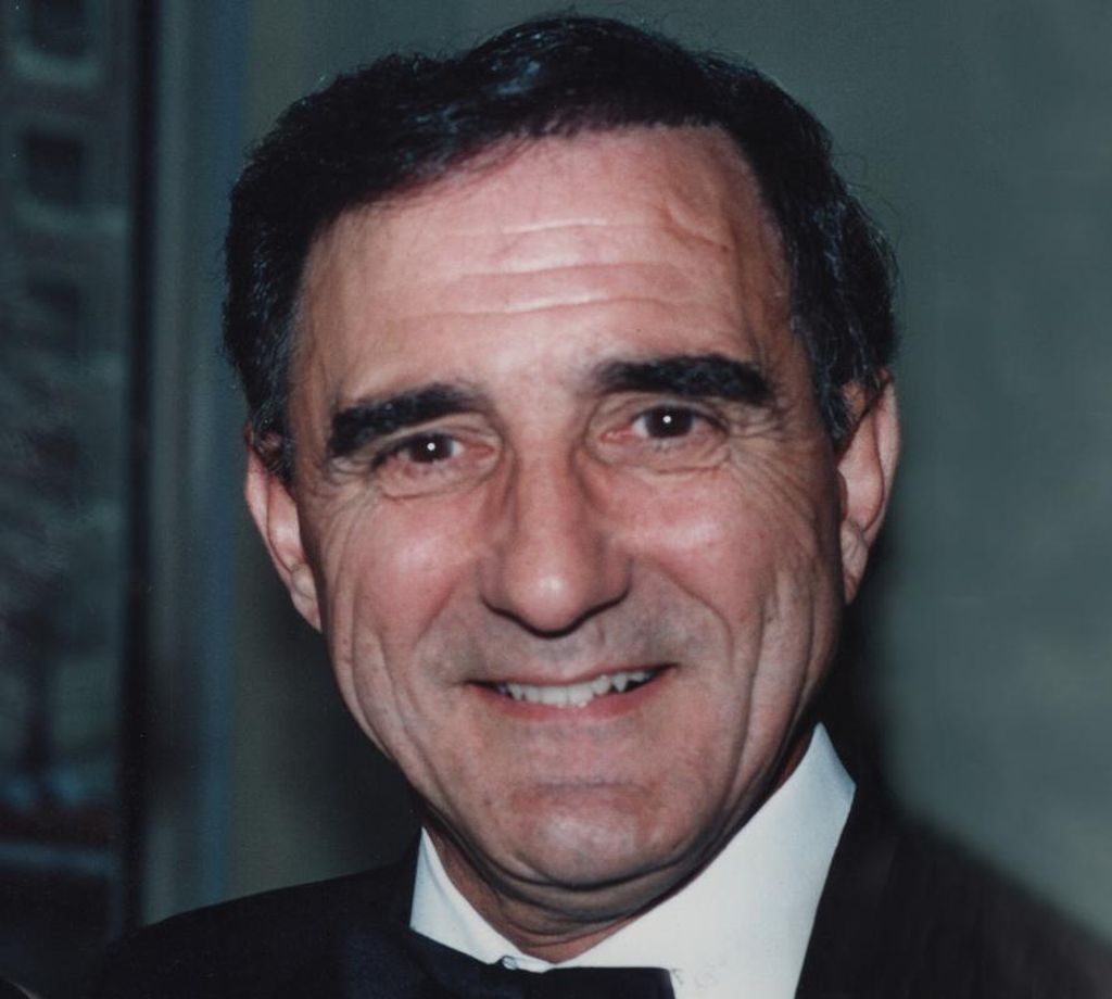 Antone Medeiros Profile Photo
