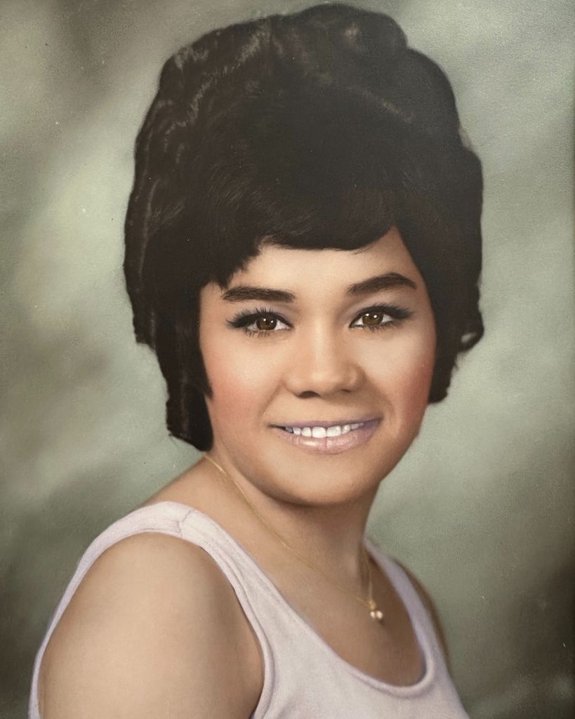 Victoria De la Cruz