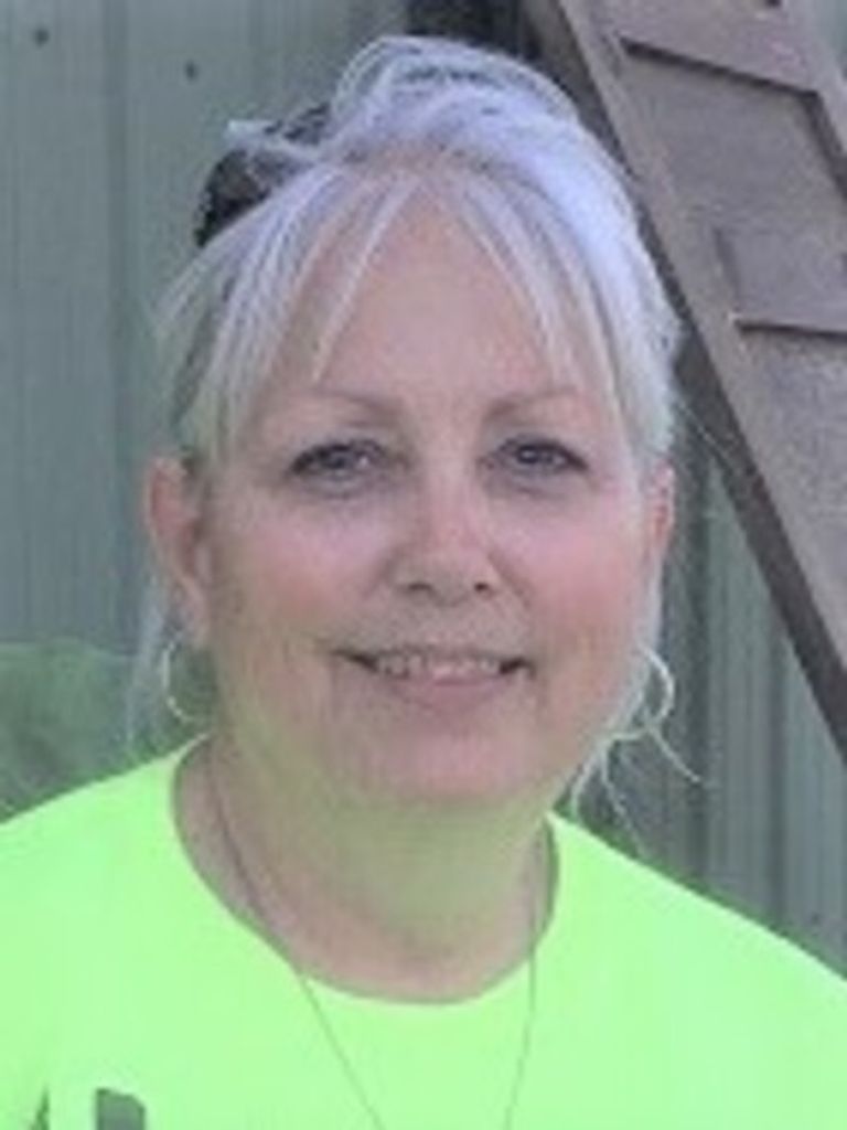 Deana Lynn Holocker Profile Photo