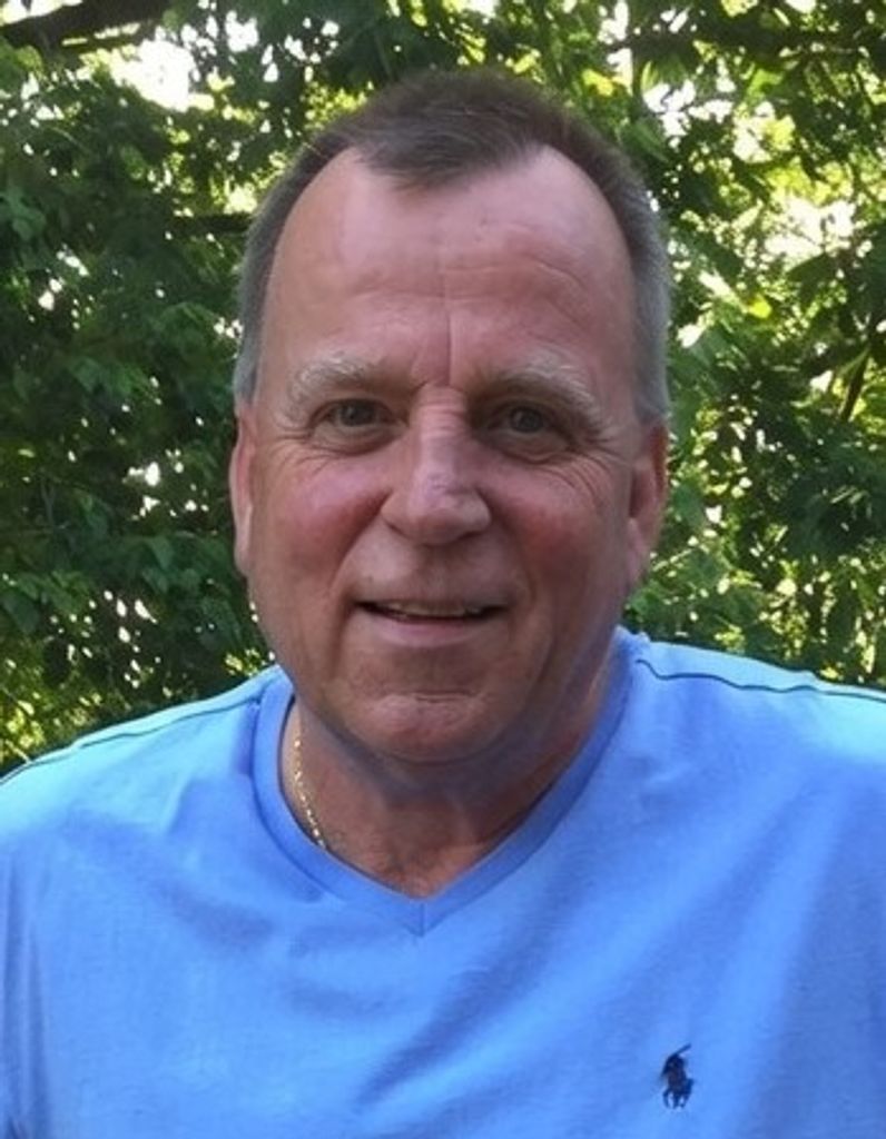 Paul Vincent Lazarek