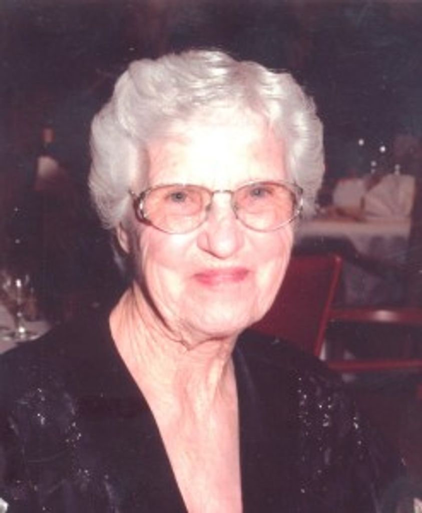 Lillian Mills