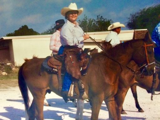 Martha Cruz's obituary image