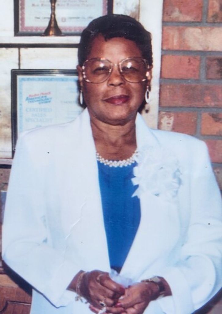 Mary Lou "Cora" Johnson Profile Photo
