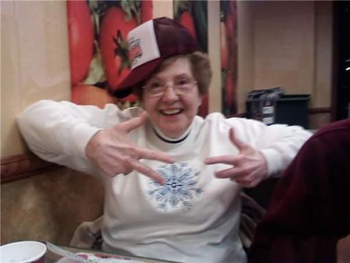 Verna F. Edwards Strandlund photo gallery thumbnail 29 of 75