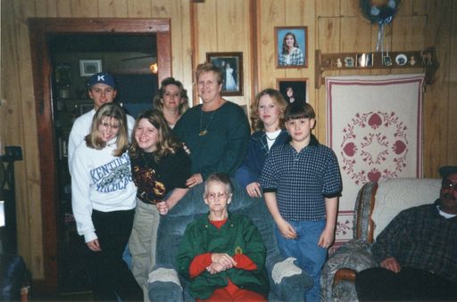 Brenda (Akin)  Luttrell photo gallery thumbnail 33 of 50