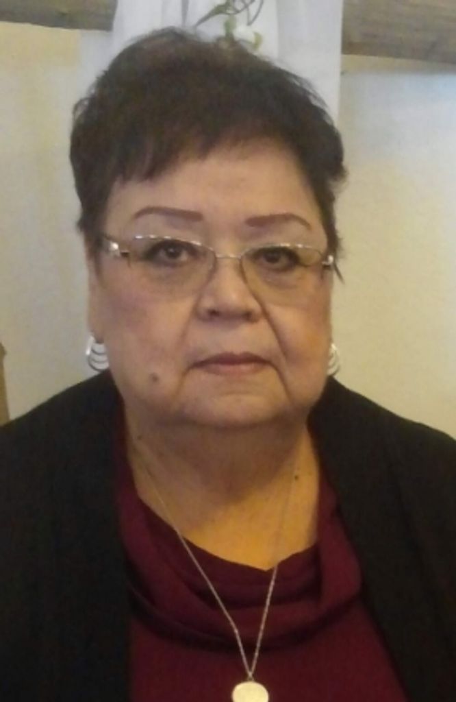Sylvia Maria Baroz Profile Photo