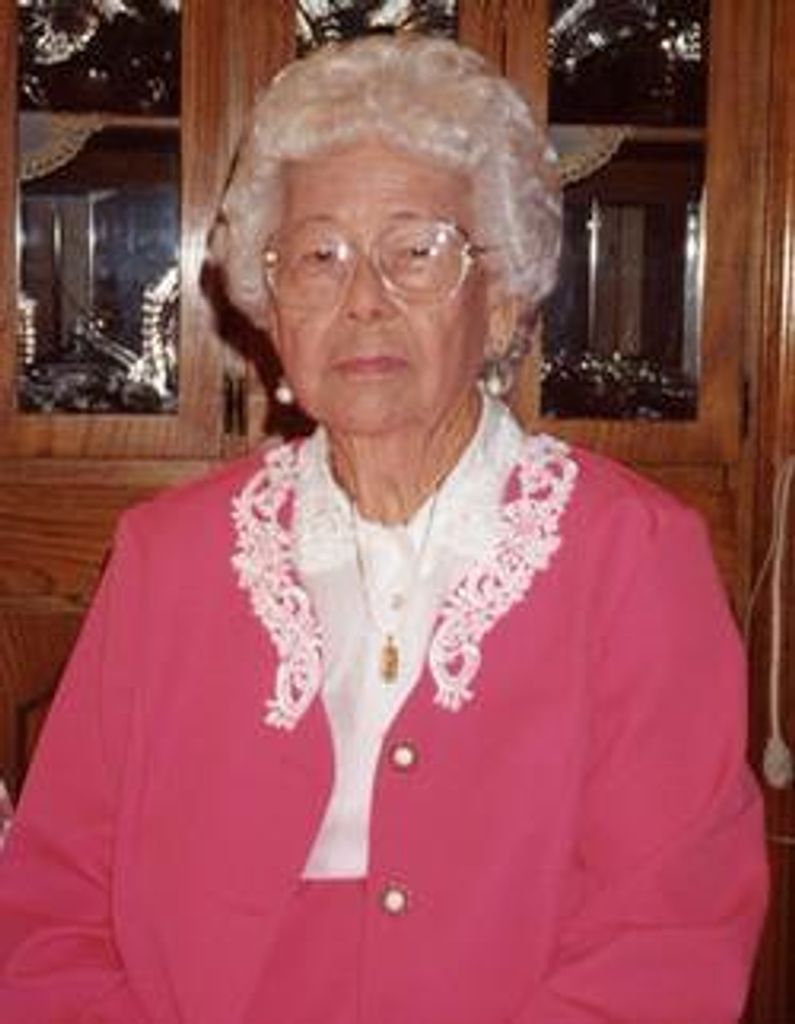 Lorene Cavel