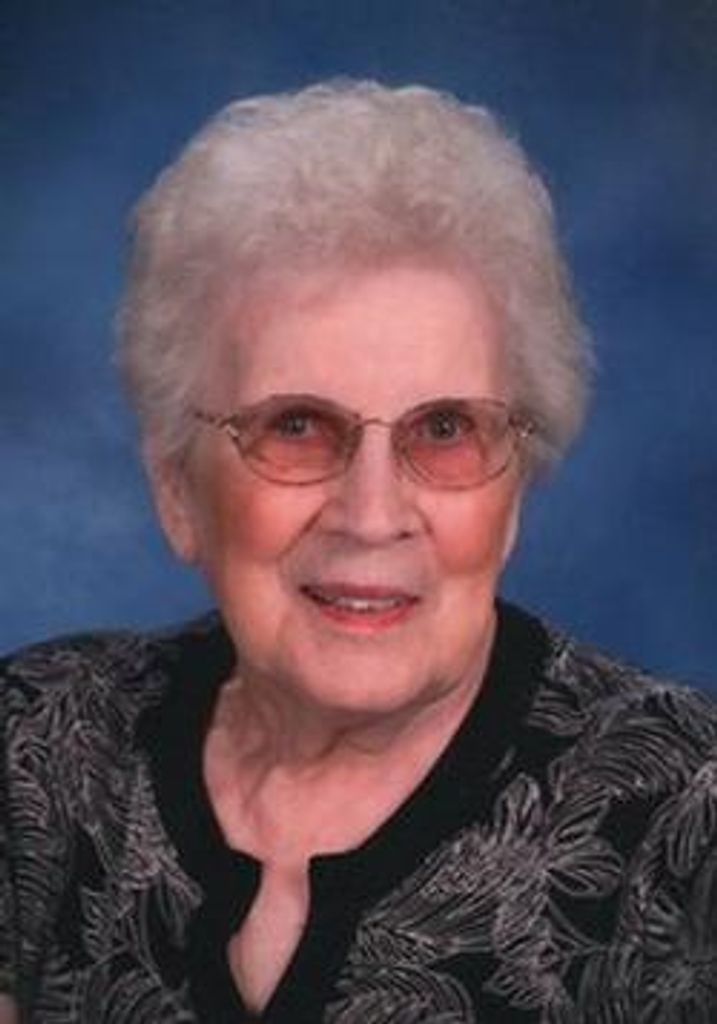 Louise &Quot;Maxine&Quot; Narans (Frieze)