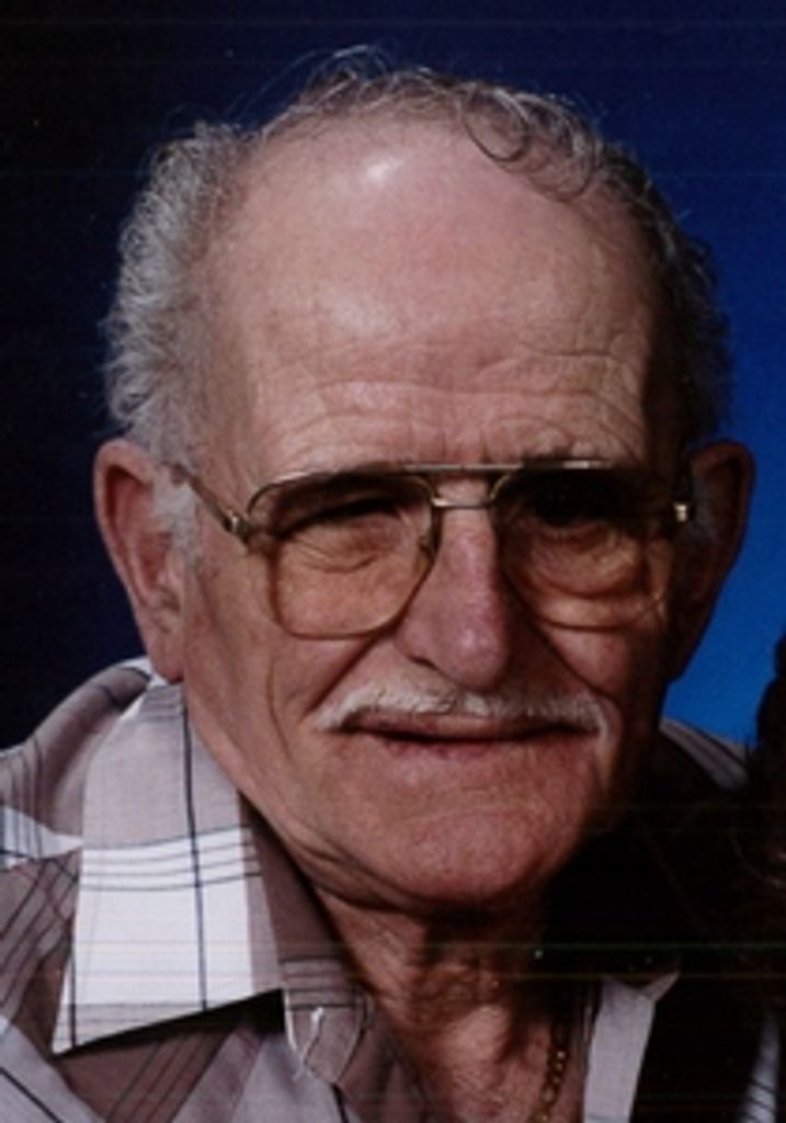 Johnny Marshall Riddle Profile Photo